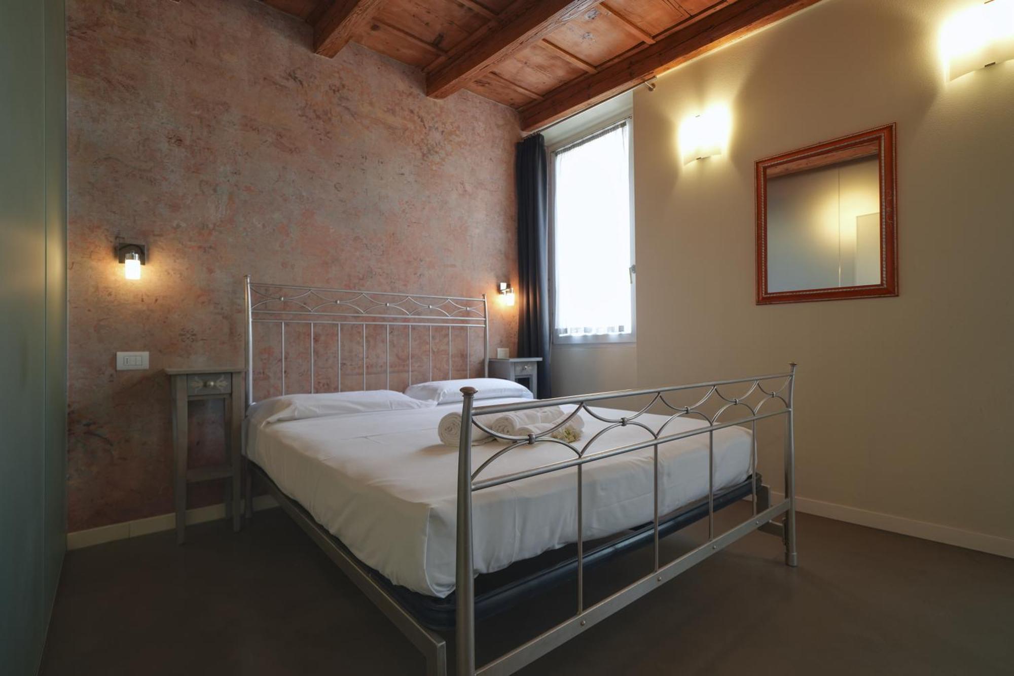 Palazzo Di Giulietta - Juliet'S Palace فيرونا المظهر الخارجي الصورة