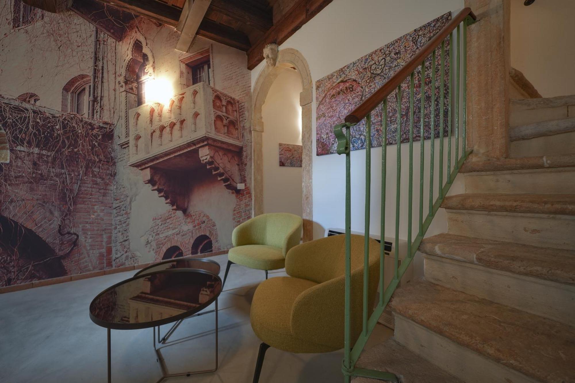Palazzo Di Giulietta - Juliet'S Palace فيرونا المظهر الخارجي الصورة